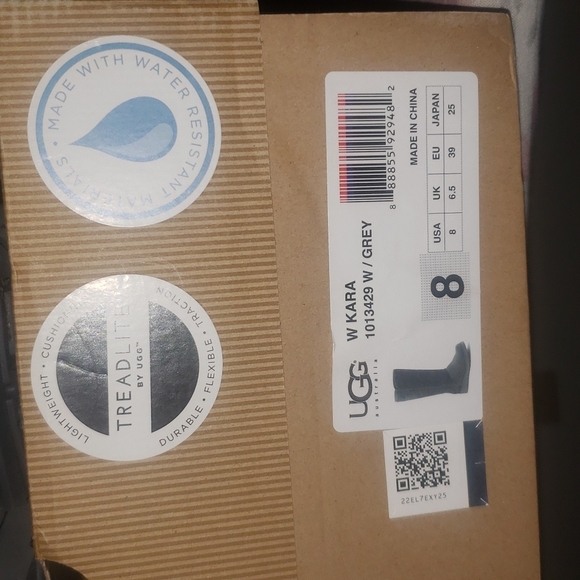 UGG, Knee-length knee. - Picture 5 of 6